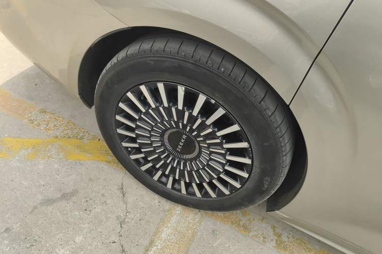 Used Zeekr 009 2022 WE Edition