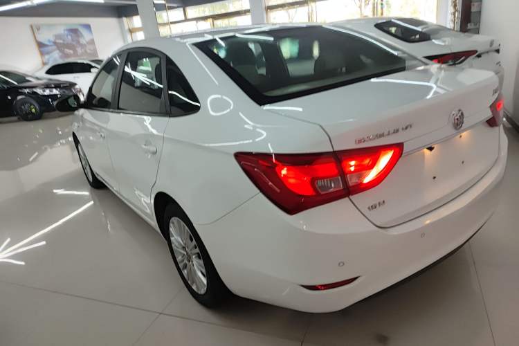 Used Buick GT 2017 15N Automatic Elite Version
