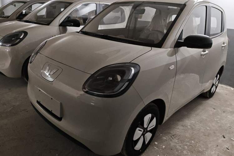 Used Wuling Hongguang MINIEV 2025 Four-Door Version Advanced Edition