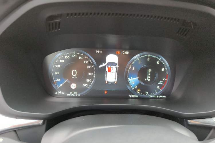 Used Volvo XC60 2019 T5 4x4 Smart Edition China V Standard
