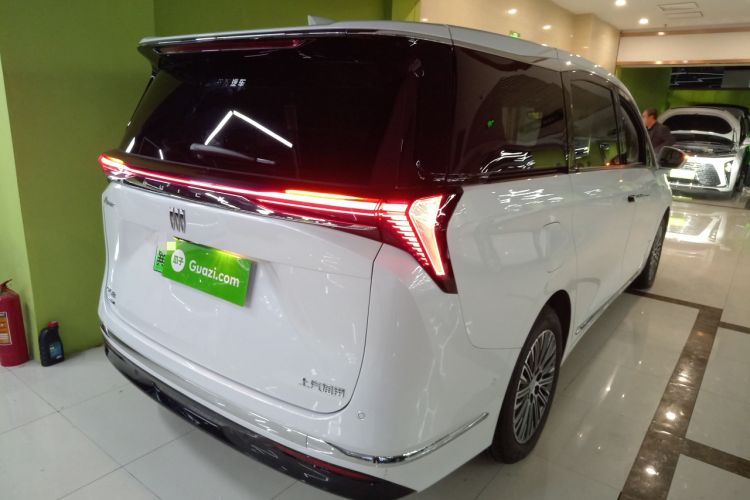 Used Buick GL8 New Energy 2024 Lu Zun Luxury Edition 7-Seater
