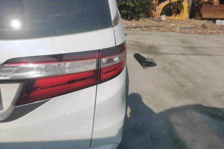 Used Honda Odyssey 2015 2.4L Comfort Edition
