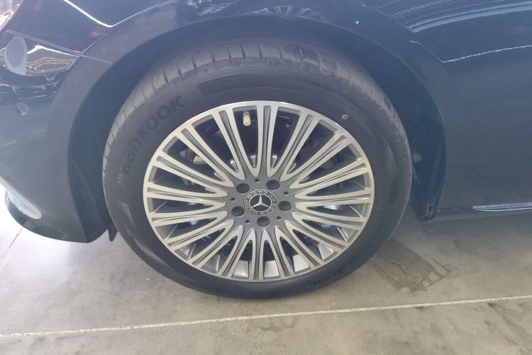 Used Mercedes-Benz E-Class 2023 E 300 L Luxury Model
