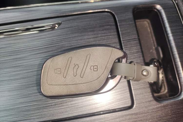 Used Roewe RX5 2021 PLUS 330TGI Automatic National Trend Intelligent Deluxe Edition