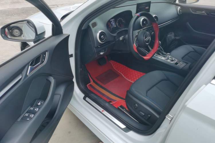 Used Audi A3 2019 Limousine 35 TFSI Fashion Edition China V standard
