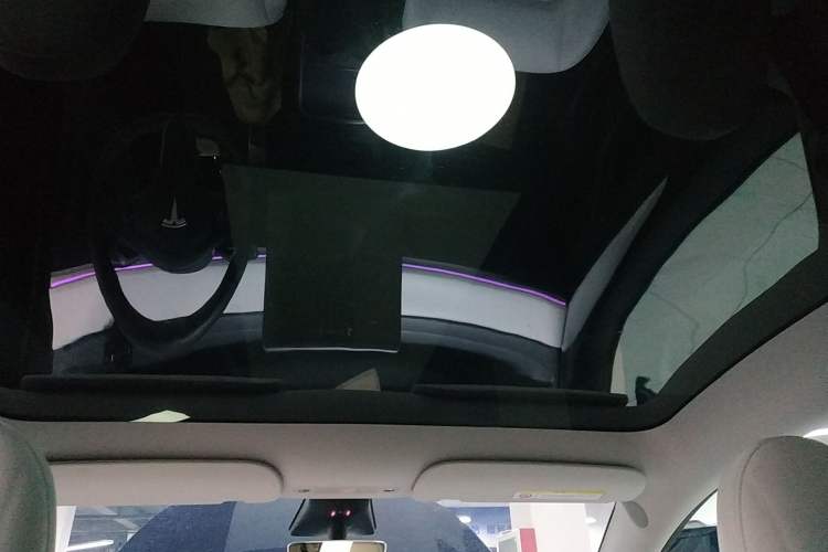 Used Tesla Model Y 2023 Rear-Wheel-Drive Version