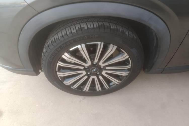 Used Oshan X5 2021 Revised Version 1.5T DCT Luxury Edition
