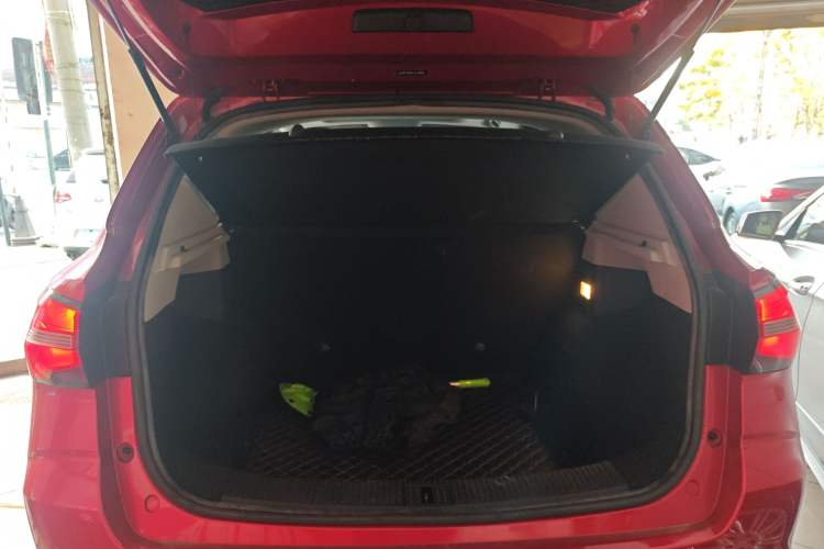 Used Roewe RX3 2020 18T Automatic 4G Connected Ultra-Cool Flagship Edition