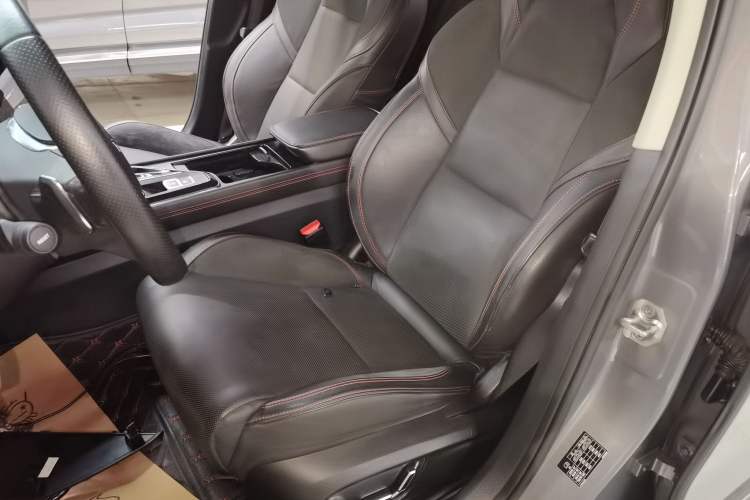 Used Lynk & Co 02 2018 1.5T DCT Two-Wheel Drive Pro Version China V Emission Standard