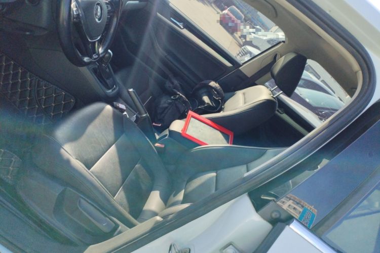 Used Volkswagen Sagitar 2018 180TSI DSG Prestige Edition
