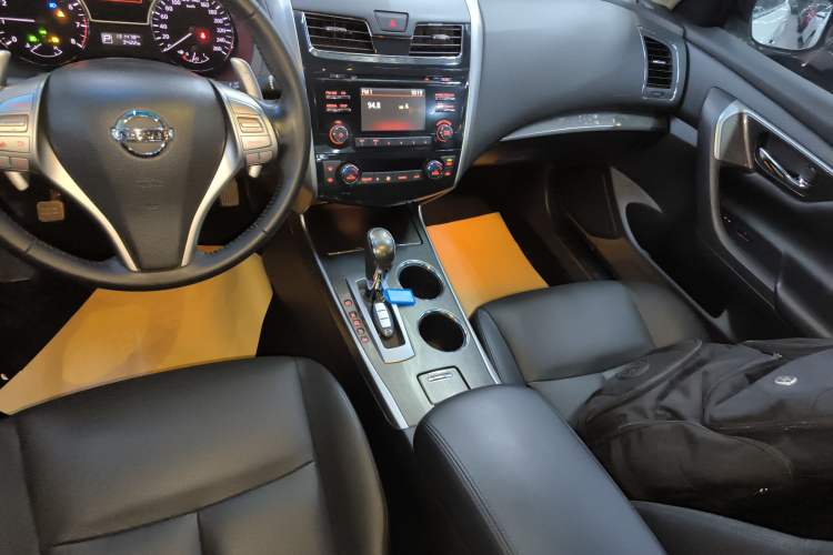 Used Nissan Teana 2013 2.5L XL Leading Edition
