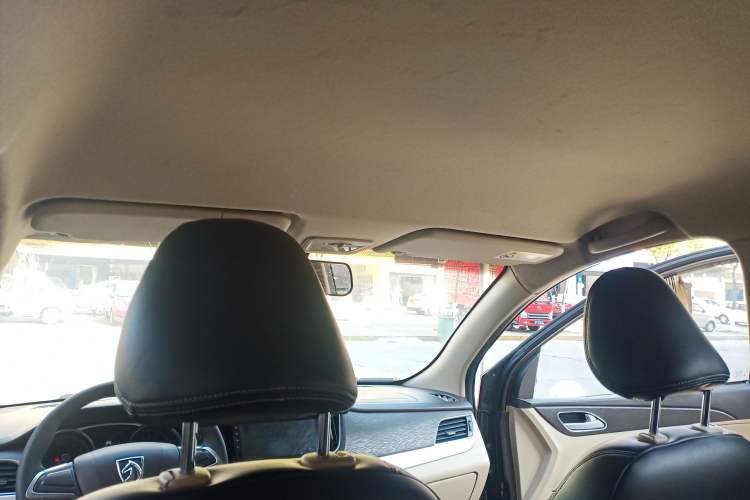 Used Baojun 730 2016 1.5L Manual Standard Version 7 Seats
