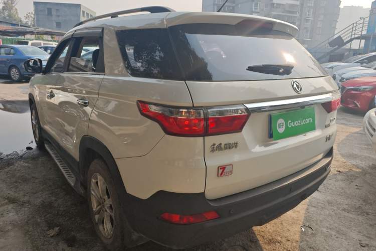 Used Dongfeng Fengon S560 2019 1.8L Manual Urban Model
