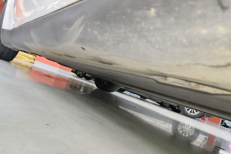 Used Tesla Model Y 2024 Long-Range All-Wheel-Drive Version