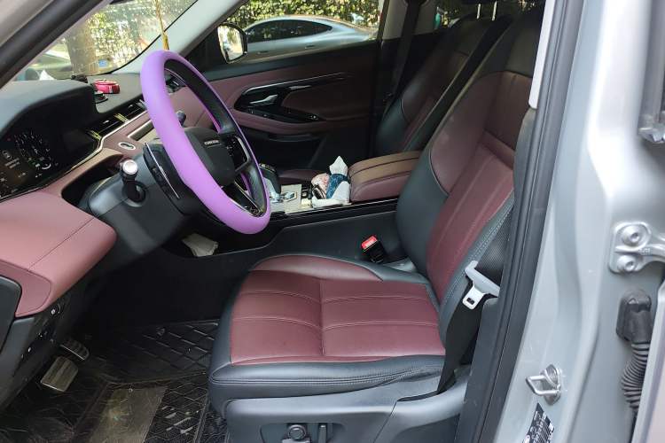 Used Land Rover Range Rover Evoque New Energy 2022 Aurora L P300e Plug-in Hybrid Electric Version