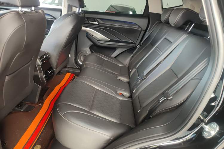 Used Wey VV6 2021 2.0T Two-Wheel Drive Smart Plus
