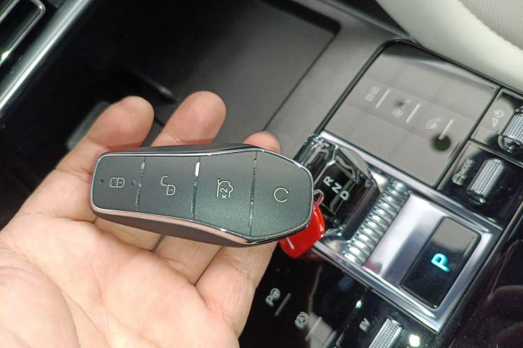 Used BYD Song PLUS New Energy 2025 DM-i Smart Drive 112KM Prestige Model