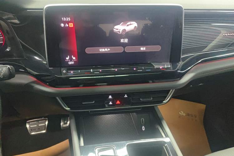 Used Volkswagen Teramont X 2023 Facelift 380TSI Four-Wheel Drive Luxury Deluxe Edition
