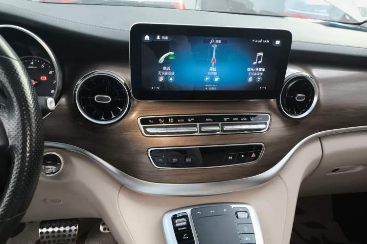 Used Mercedes-Benz V-Class 2020 V 260 Prestige Edition
