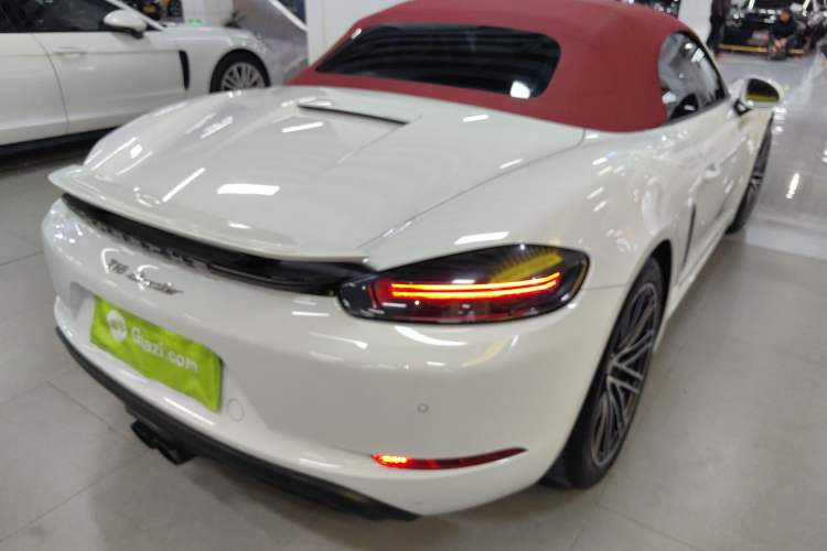 Used Porsche 718 2020 Boxster 2.0T
