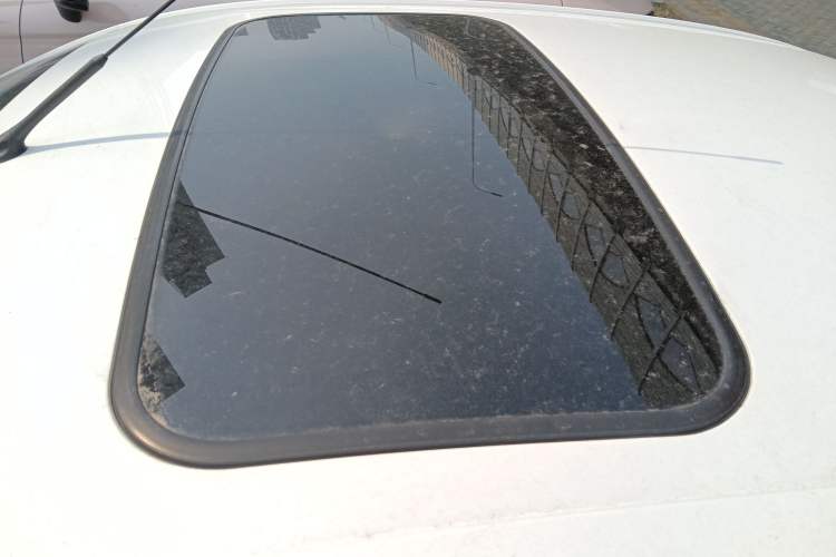 Used Ford Escort 2015 1.5L Automatic Fashion Model