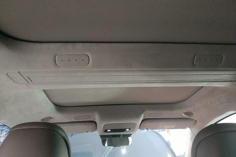 Used Hima AITO M9 2024 Range-Extended Ultra Version 52 kWh 5-Seater Model
