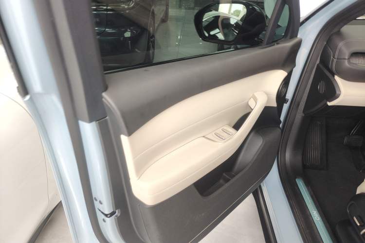 Used Nio ES6 2023 75 kWh
