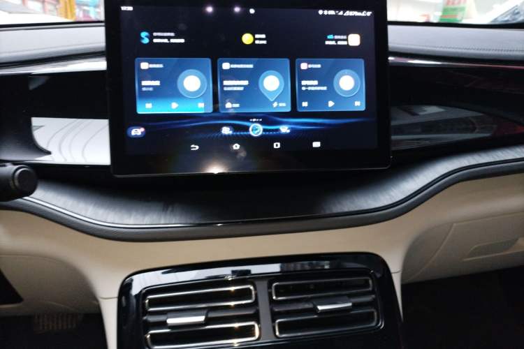 Used BYD Qin PLUS 2024 HONOR Edition DM-i 55KM Leading Model
