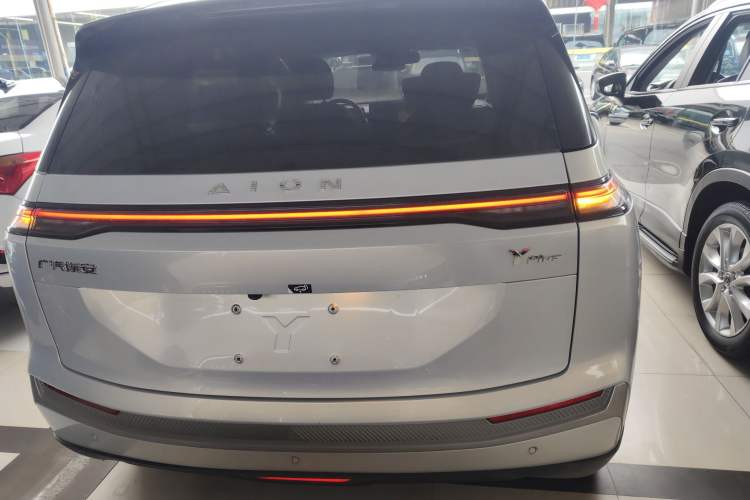 Used AION Y 2023 Younger Star Edition
