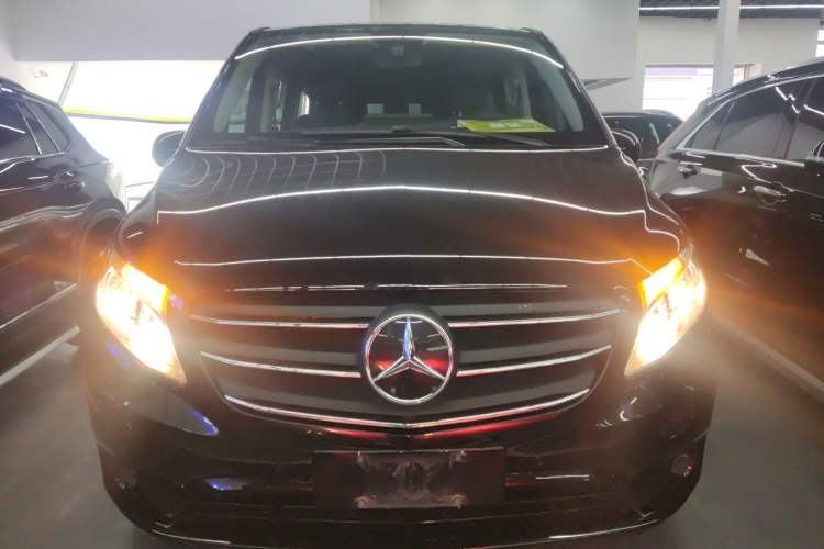 Used Mercedes-Benz Vito 2021 2.0T Business Version 7 Seats
