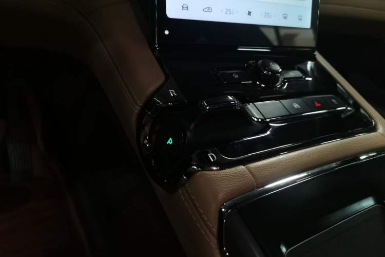 Used Nio ES8 2020 415 km Range 6-Seater Version
