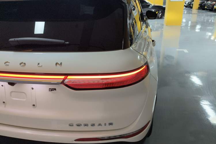 Used Lincoln Corsair 2021 2.0T Two-Wheel-Drive Luxury Edition