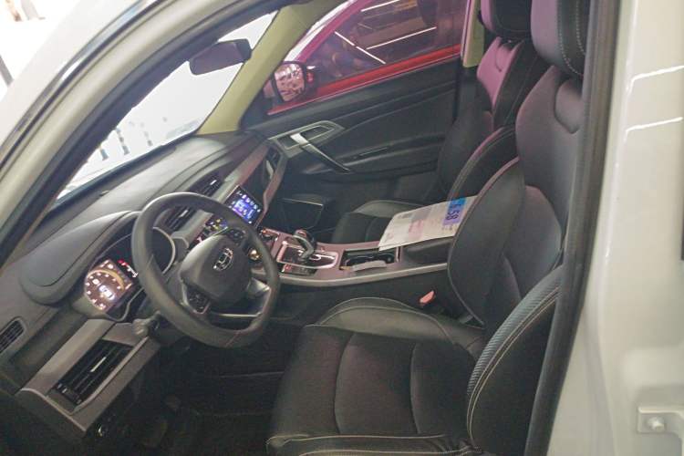 Used Geely Auto Emgrand X7 Sport 2021 Million Edition 1.8TD DCT Two-Wheel Drive Comfort Model
