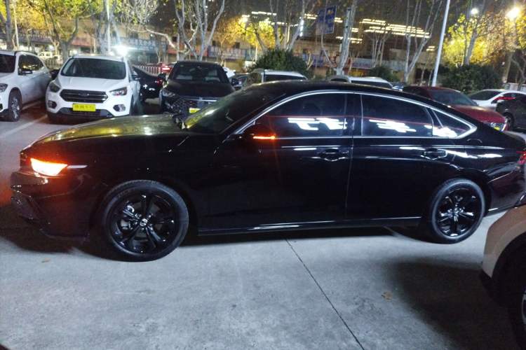 Used Honda Accord 2025 Sport Series 260TURBO Luxury Edition
