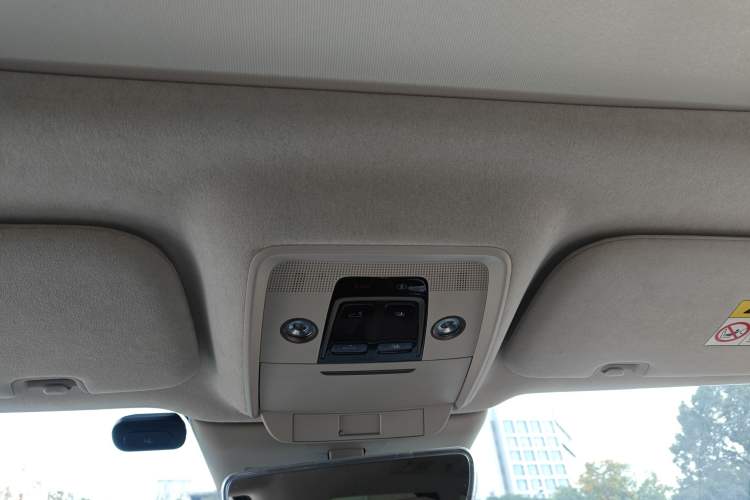 Used Denza D9 2022 DM-i 970 Four-Wheel Drive Flagship Model