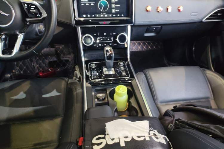 Used Jaguar XEL 2020 2.0T 200 PS S Advanced Elegance Edition
