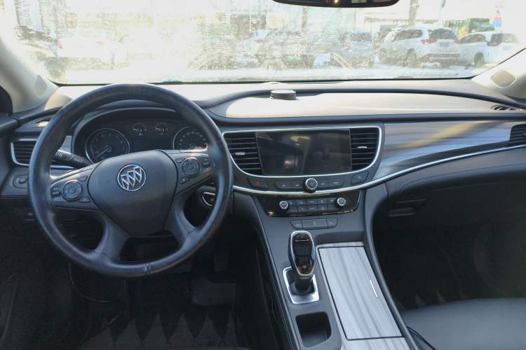 Used Buick LaCrosse 2019 28T Luxury Model