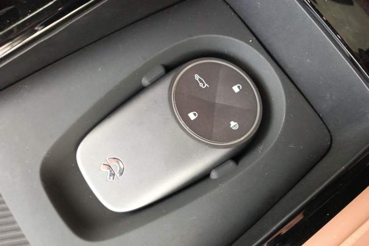 Used Nio ES8 2018 355 km Base Version 6-Seater Edition
