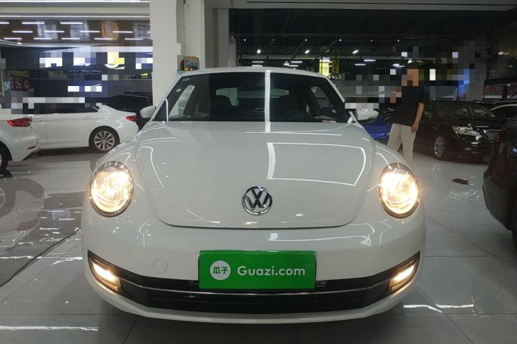 Used Volkswagen Beetle 2015 180TSI model
