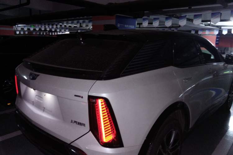 Used Cadillac OPTIQ 2024 Four-Wheel Drive Long-Range Version