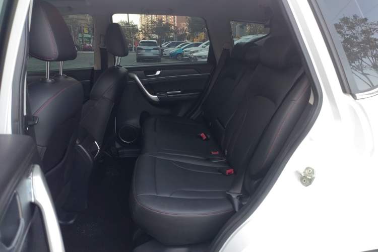 Used Haval M6 2017 1.5T Automatic Two-Wheel Drive Elite Model