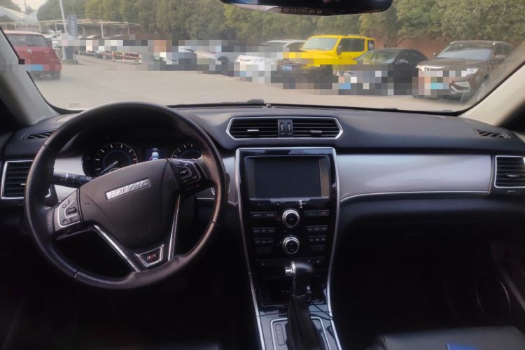 Used Haval H2 2016 Red-Label 1.5T Automatic Two-Wheel Drive Luxury Model
