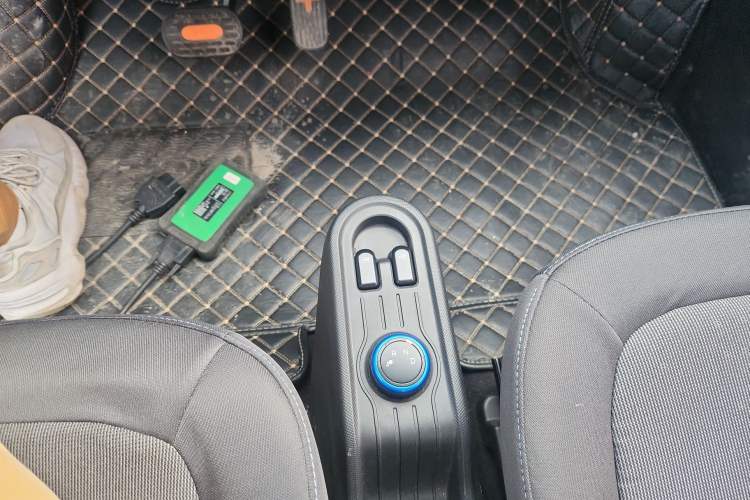 Used Wuling Hongguang MINIEV 2021 Macaron Premium Model – Lithium-NMC
