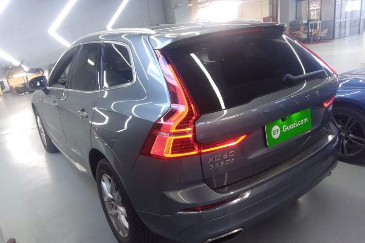 Used Volvo XC60 2021 T5 4x4 Smart Luxury Edition