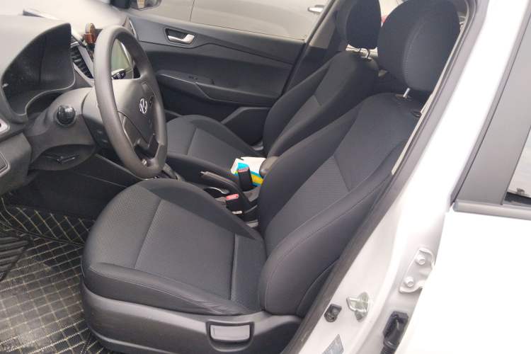 Used Hyundai Verna 2016 1.4L Automatic Cool Edition GLS
