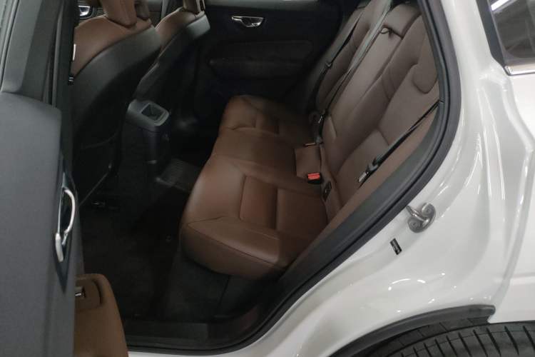 Used Volvo XC60 New Energy 2025 Plug-in Hybrid Long-Range All-Wheel Drive Smart & Luxurious Edition