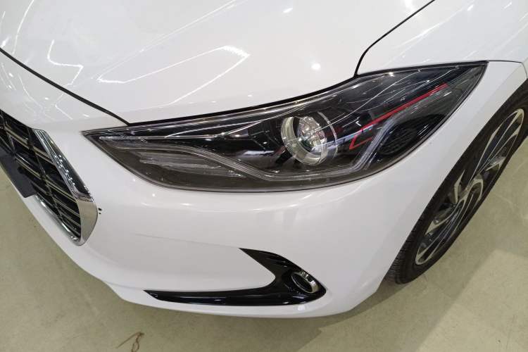 Used Hyundai Elantra 2019 1.4T Dual-Clutch Xuan Dong · Dynamic Model
