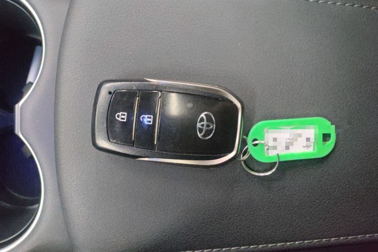 Used Toyota Venza 2023 2.0L CVT Two-Wheel Drive Luxury Edition
