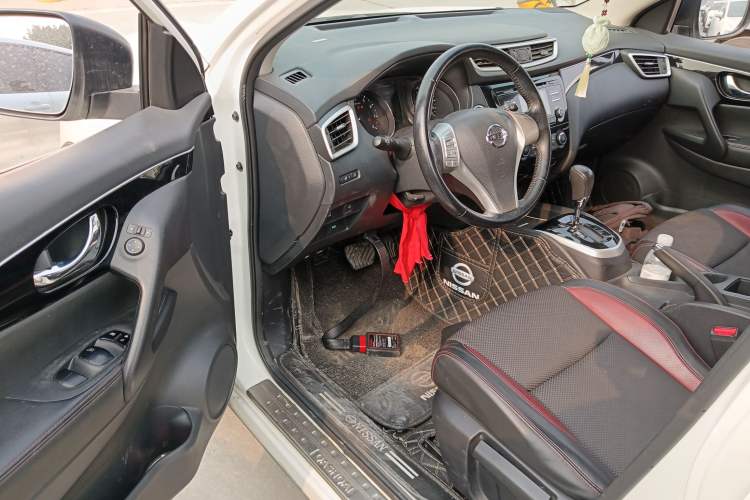 Used Nissan Qashqai 2016 2.0L CVT Luxury Edition