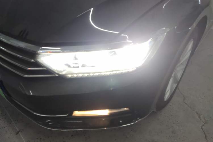 Used Volkswagen Magotan 2019 330TSI DSG Leading Model China VI Standard